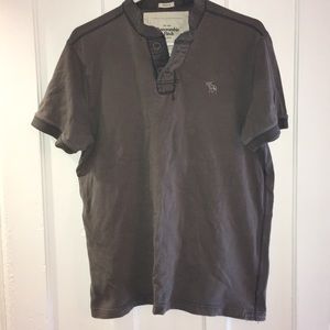Abercrombie & Fitch distressed grey button tee